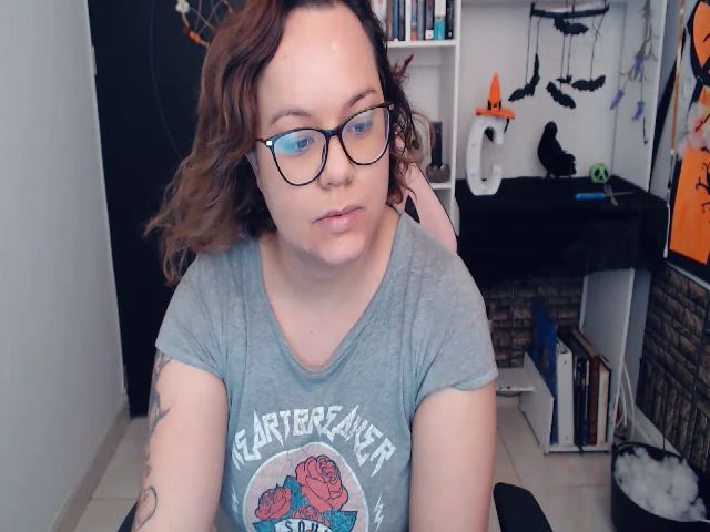 Live sex webcam photo for Clairebays_ #270891089