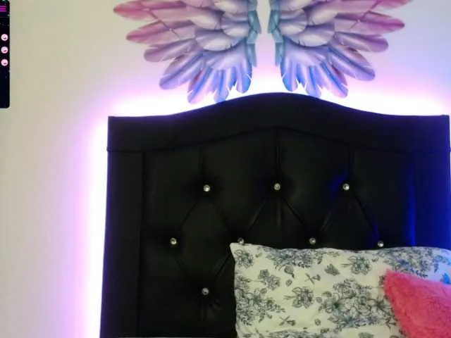 Live sex webcam photo for veronica-cam #270884272