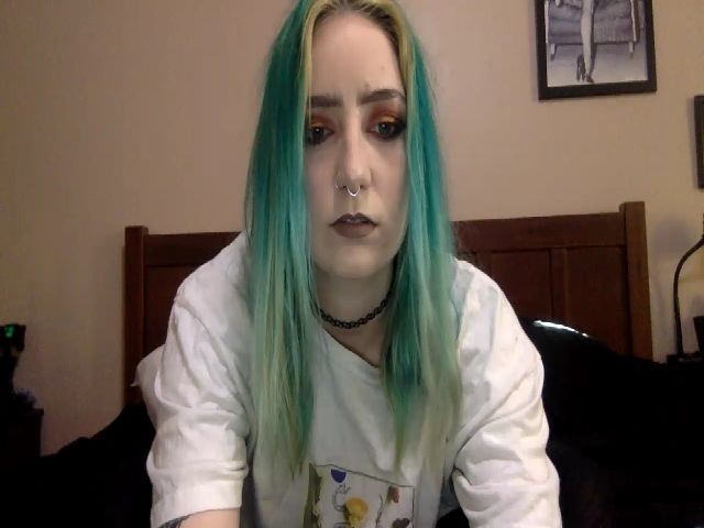 Live sex webcam photo for ManicMondae #270892878