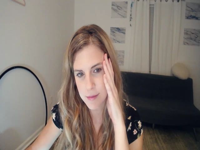 Live sex webcam photo for AnnaLand #270885463