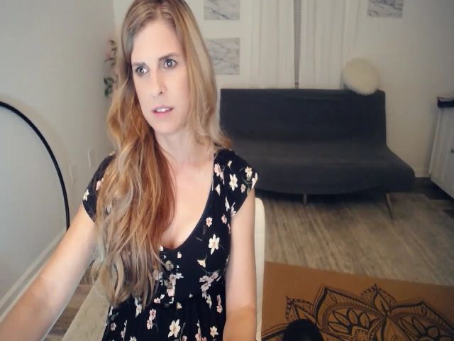 Live sex webcam photo for AnnaLand #270885538