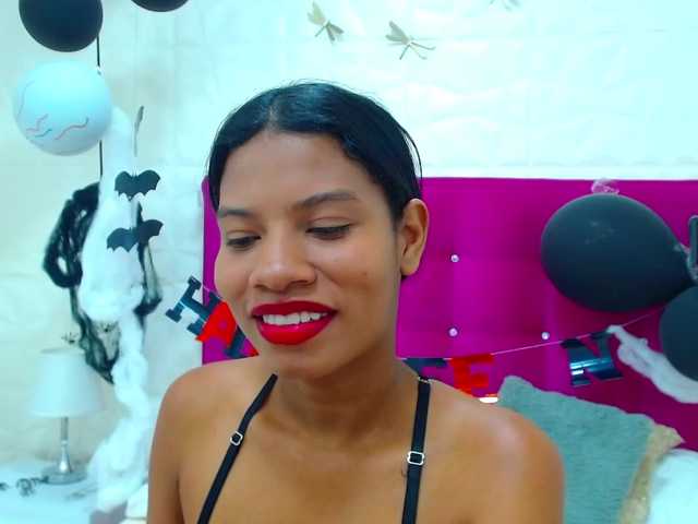 Live sex webcam photo for keniataleth #270887333