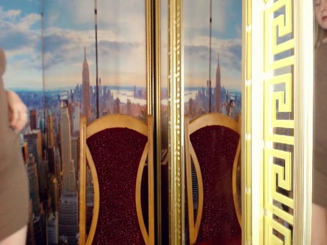 Live sex webcam photo for HannaLismont #270895749