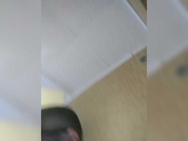 Live sex webcam photo for NightGrad #270886630