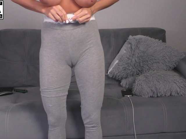 Live sex webcam photo for pupsik-24 #270899949