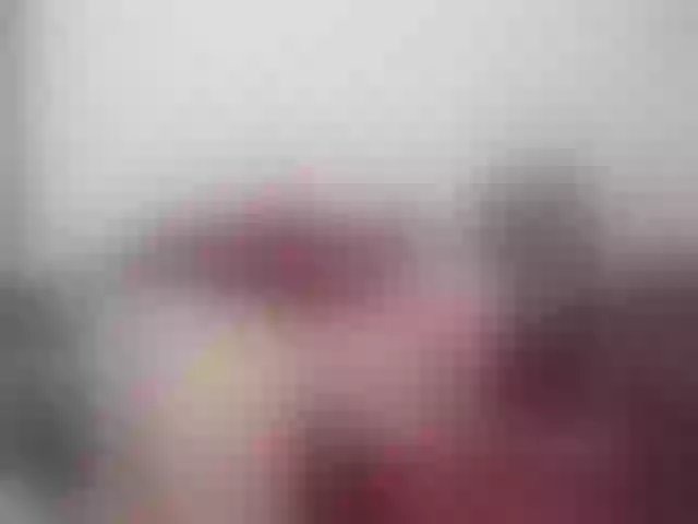 Live sex webcam photo for LolaCandy #270896768