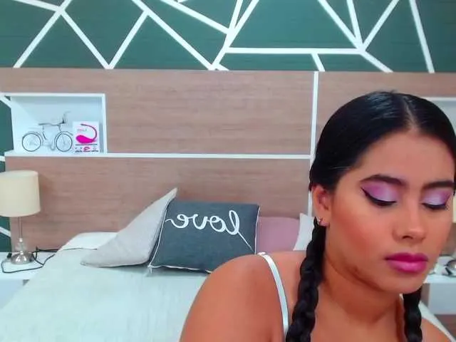 Live sex webcam photo for SteffanyRedx #270903916