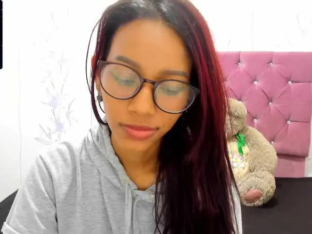 Live sex webcam photo for Hollysweet18x #270900775