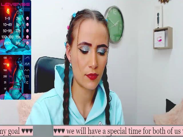 Live sex webcam photo for Avaa22_ #270909907