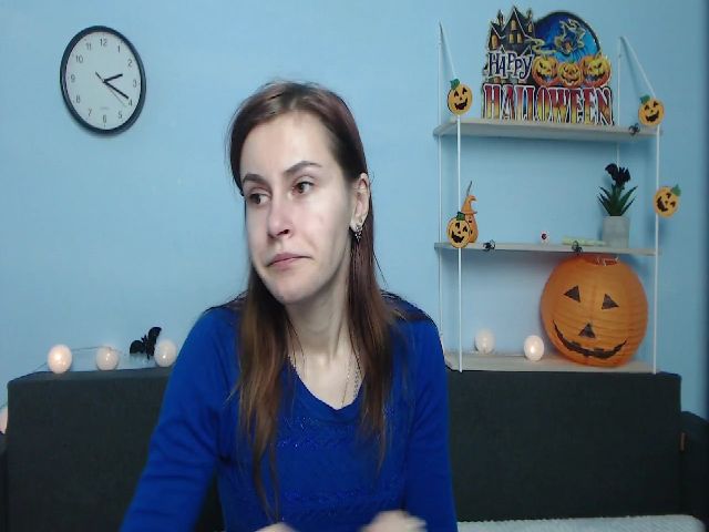 Live sex webcam photo for MollyTravis #270907927