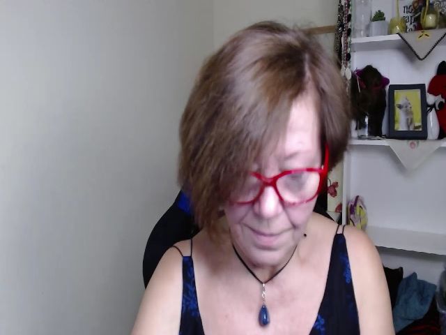 Live sex webcam photo for Adele_69 #270904539