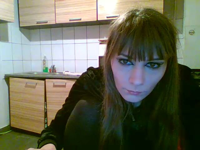 Live sex webcam photo for Terra1123 #270908779