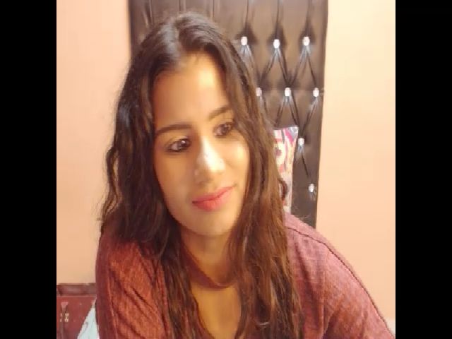 Live sex webcam photo for PARADISEQEEN #270908423