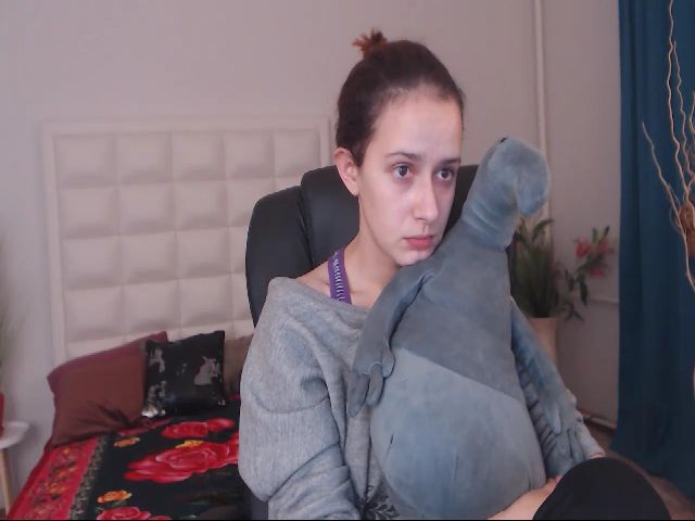 Live sex webcam photo for IrisNichols #270897873