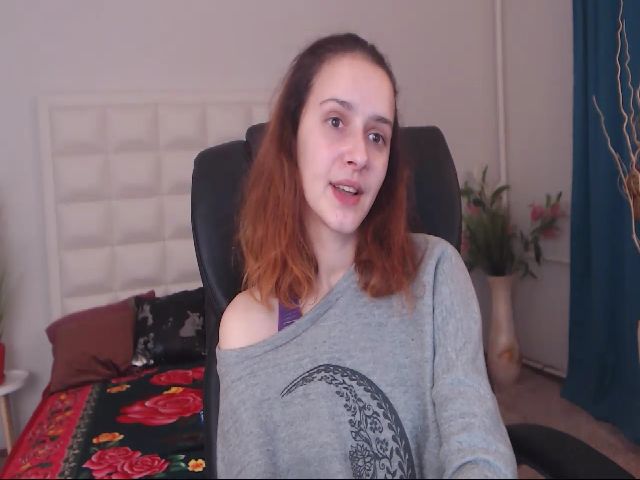 Live sex webcam photo for IrisNichols #270898209