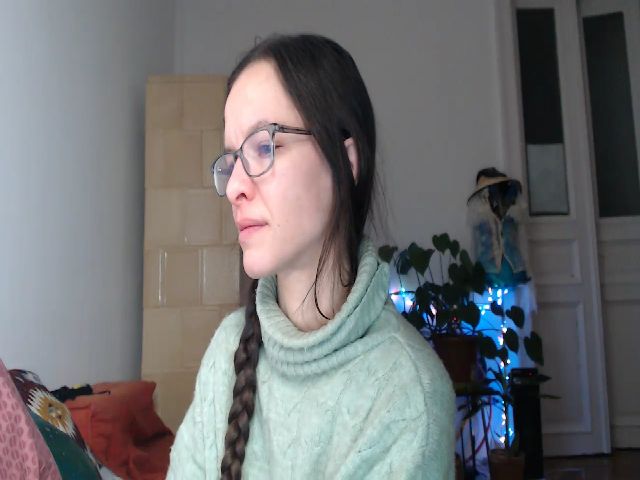 Live sex webcam photo for PetitePinkie #270910473