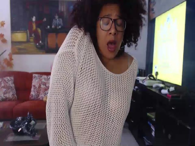 Live sex webcam photo for Mysticbae #270907006