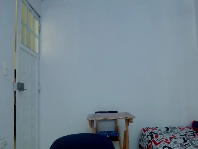 Live sex webcam photo for Hot_skinny_ #270906034