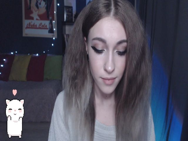 Live sex webcam photo for Your_Ellie #270898183