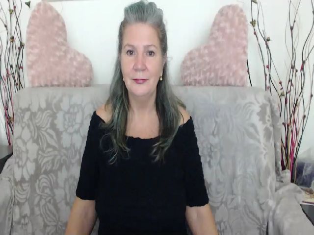 Live sex webcam photo for Adama4u #270899420