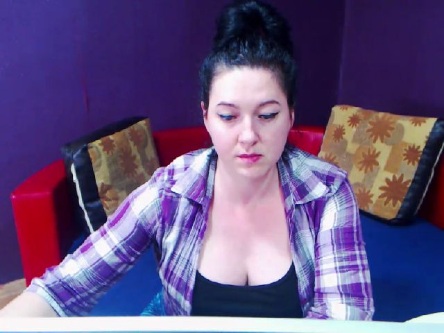 Live sex webcam photo for SlaveMeRubyX #270902581