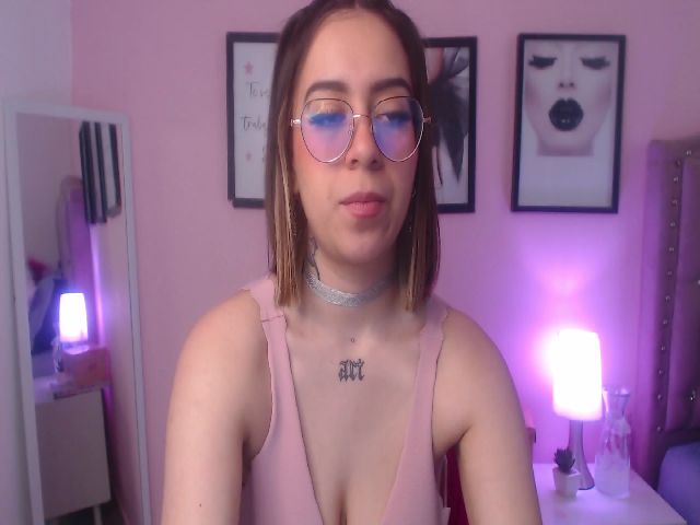 Live sex webcam photo for SamPuckett #270908710