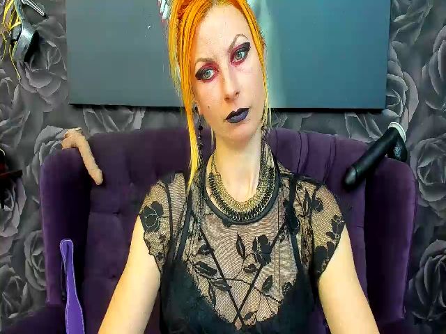 Live sex webcam photo for Miss_Georgia #270909986