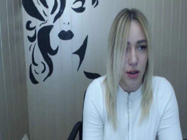 Live sex webcam photo for KetiLove_ #270902671