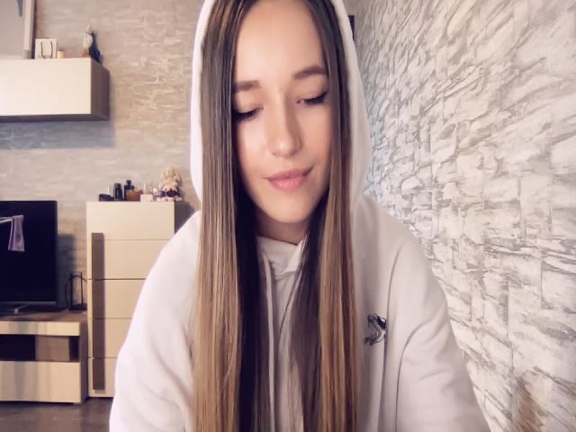 Live sex webcam photo for YourSonya_ #270901848