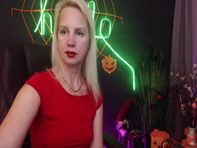 Live sex webcam photo for RoseHope #270910944