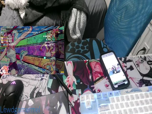 Live sex webcam photo for lewdgamermel #270902757