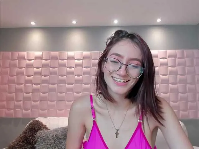 Live sex webcam photo for CaseyBloom #270904053