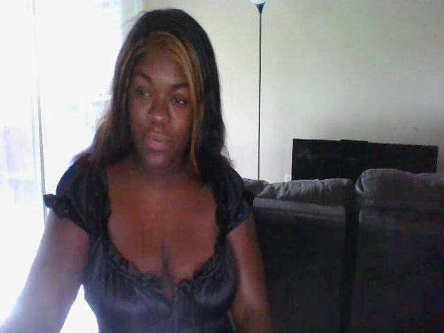 Live sex webcam photo for Bigbootibambi #270908774