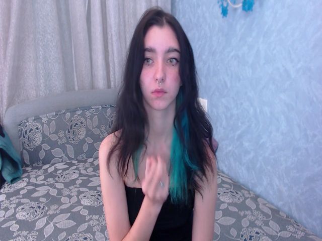 Live sex webcam photo for LissaGrettel #270909408