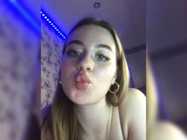 Live sex webcam photo for Aliishe #270904012