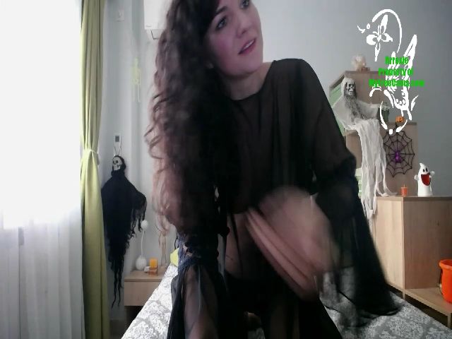 Live sex webcam photo for Rrroxie #270905253