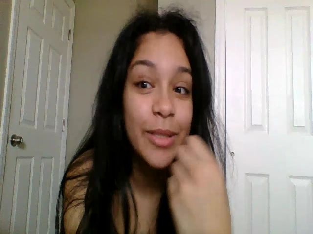 Live sex webcam photo for Adrianaxo1 #270908188