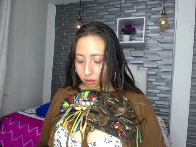 Live sex webcam photo for Liza-naby #270907647
