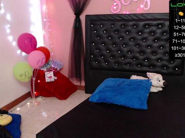 Live sex webcam photo for julianalopezX #270925701