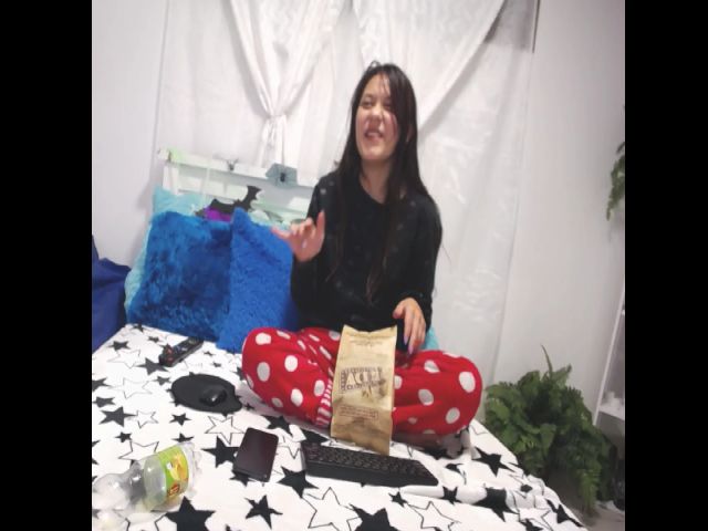 Live sex webcam photo for Monica_gold_1 #270927103