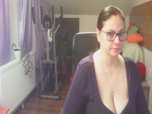 Live sex webcam photo for boosty4you #270927994