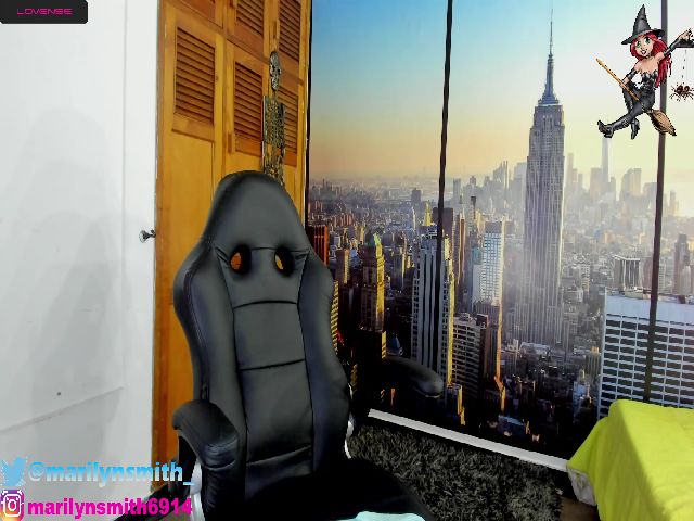 Live sex webcam photo for Marilynsmith #270928630
