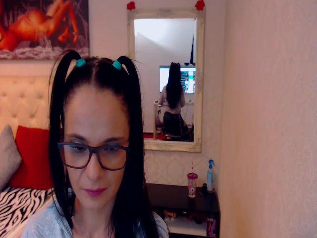 Live sex webcam photo for AlishaPacari #270927960