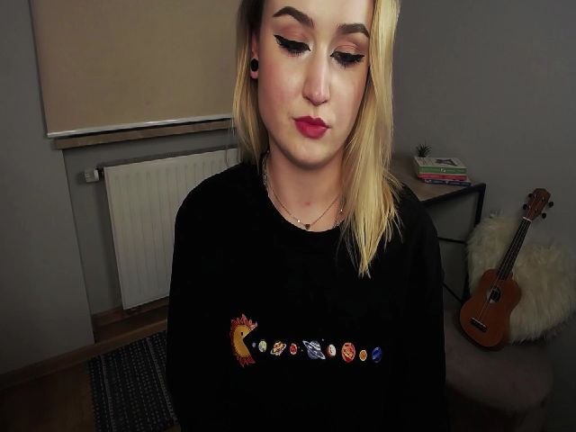 Live sex webcam photo for RUSHnatty #270913438