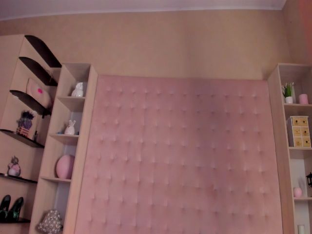 Live sex webcam photo for KatnissBel #270918813