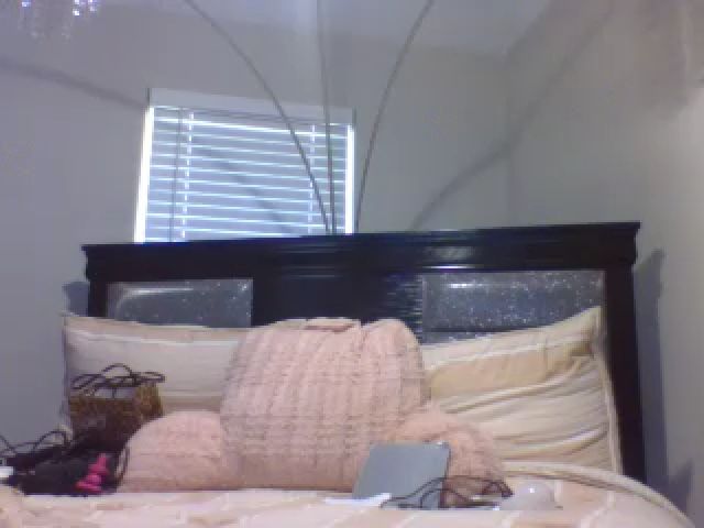 Live sex webcam photo for BeautifulKash #270928043