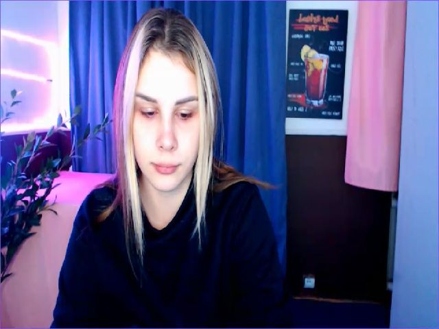 Live sex webcam photo for PolliMilk #270913464