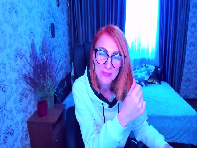 Live sex webcam photo for Aliceedison #270920758