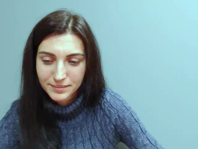 Live sex webcam photo for Miss_Vivian #270921368