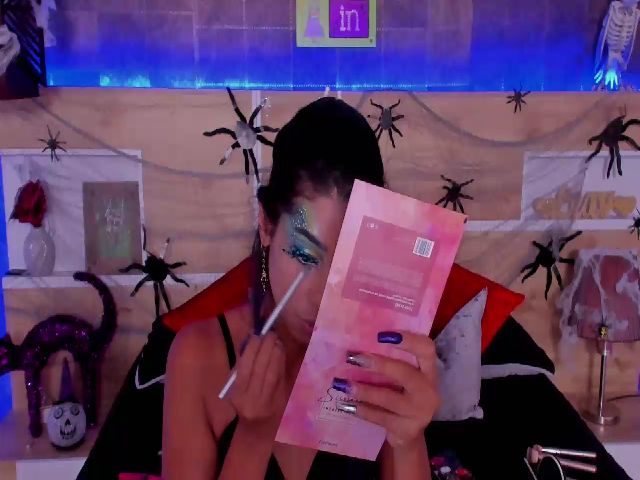 Live sex webcam photo for Lexy_fox2 #270911049